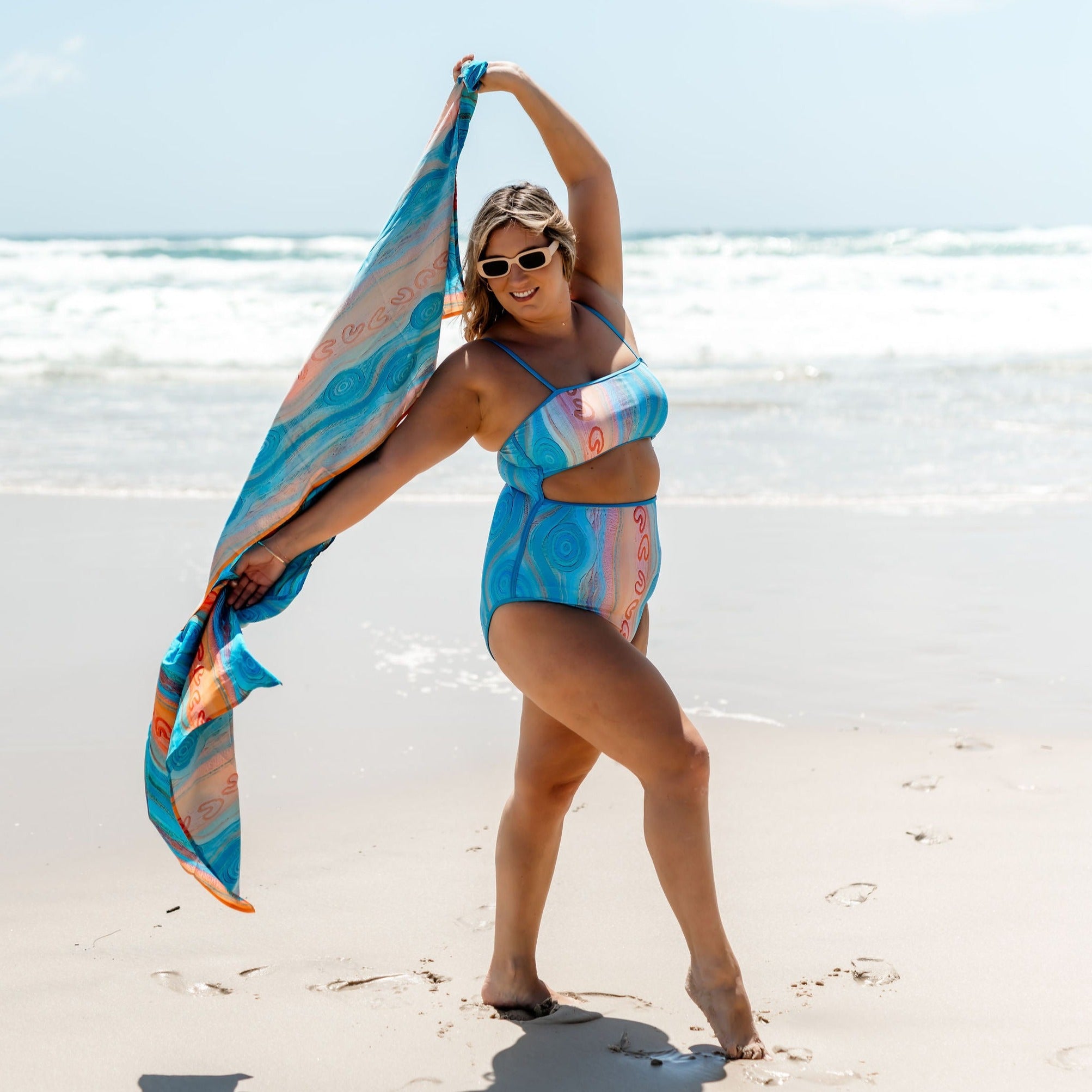 Elle Short Sarong - x Saretta Art